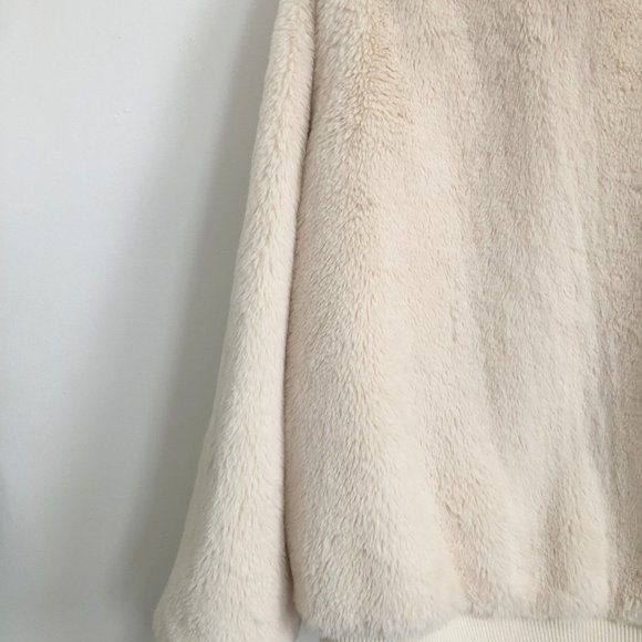 Faux Fur Coat - Picture 2 of 4